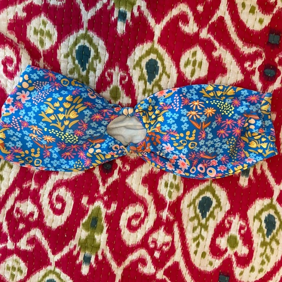 Adorable Bikini Top 💙🩷 Size XL - Picture 1 of 3